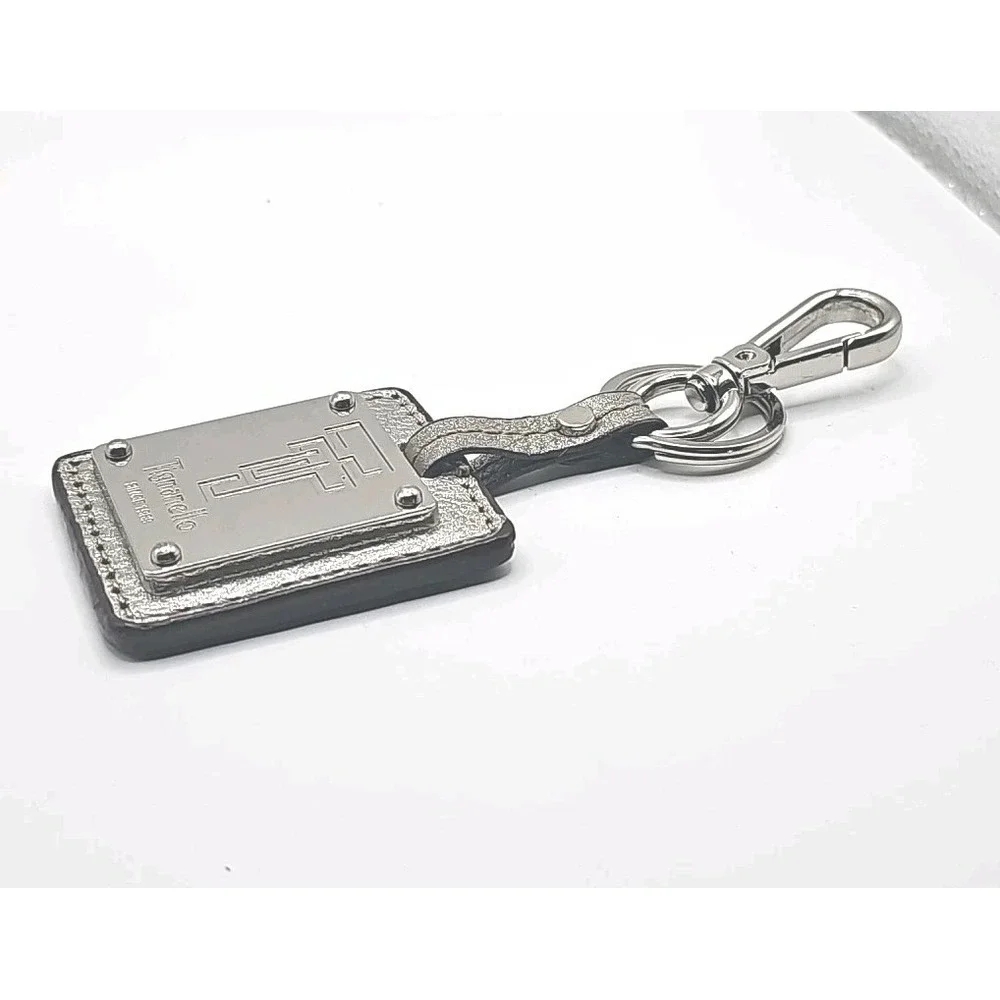 Tignanello‎ Triple T Silver Leather Silver Charm Metal Key Fob Keychain Hang Tag
